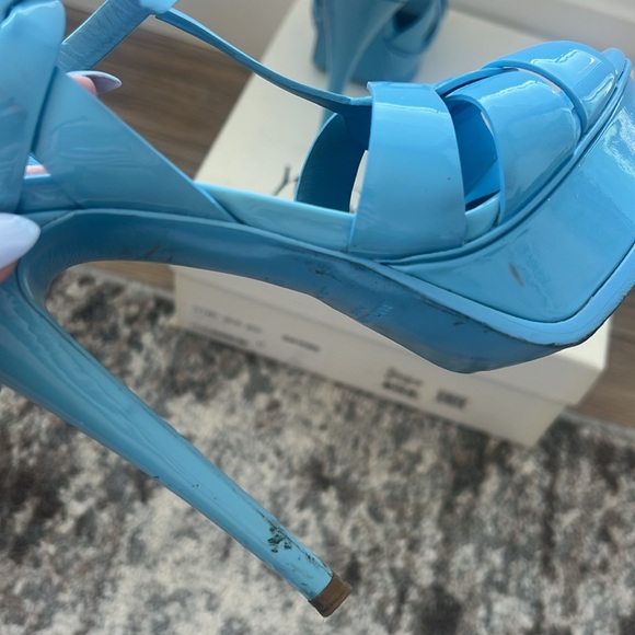 SAINT LAURENT YSL Tribute T-Strap Platform Patent Leather Sandals - Picture 4 of 7